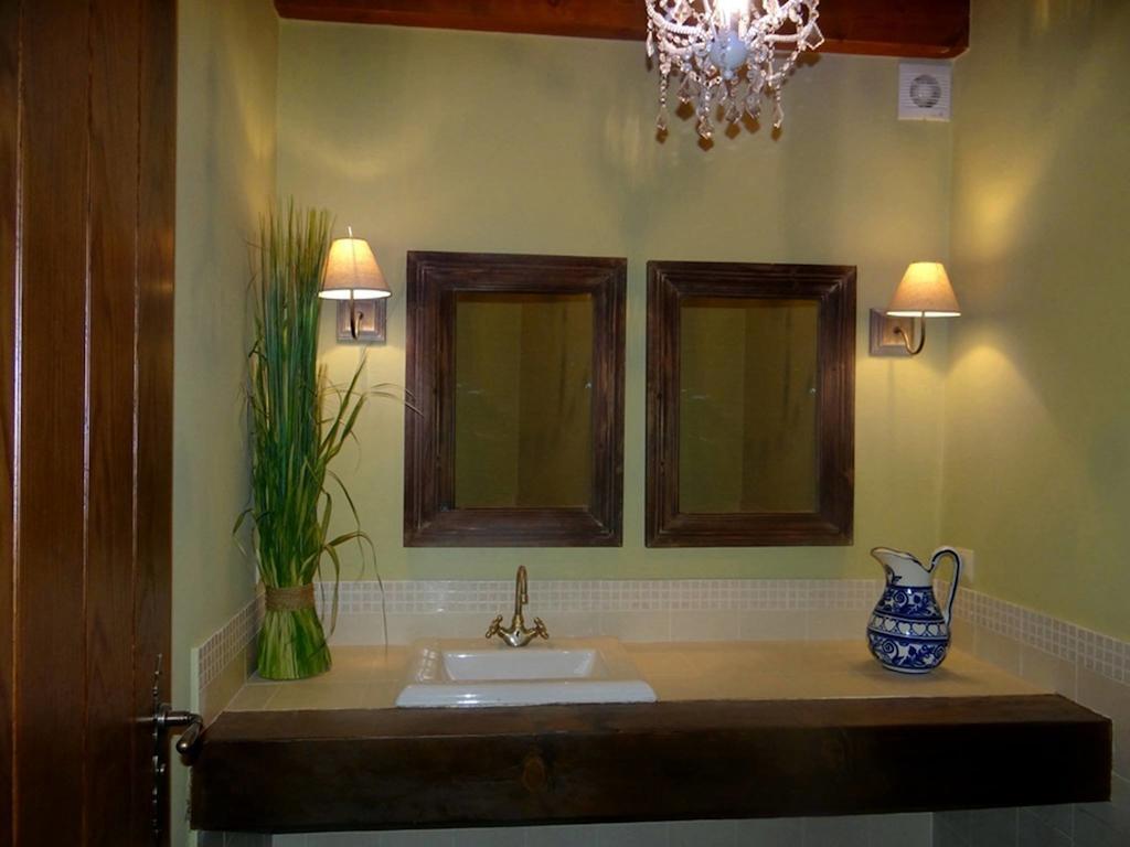 Alba D'Esteve. Casa Rural Espot Room photo