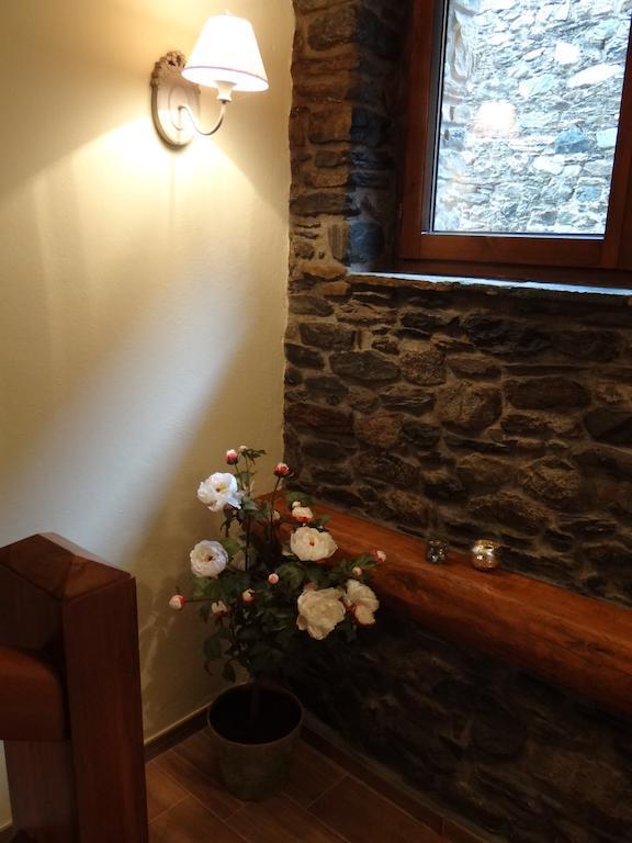 Alba D'Esteve. Casa Rural Espot Room photo