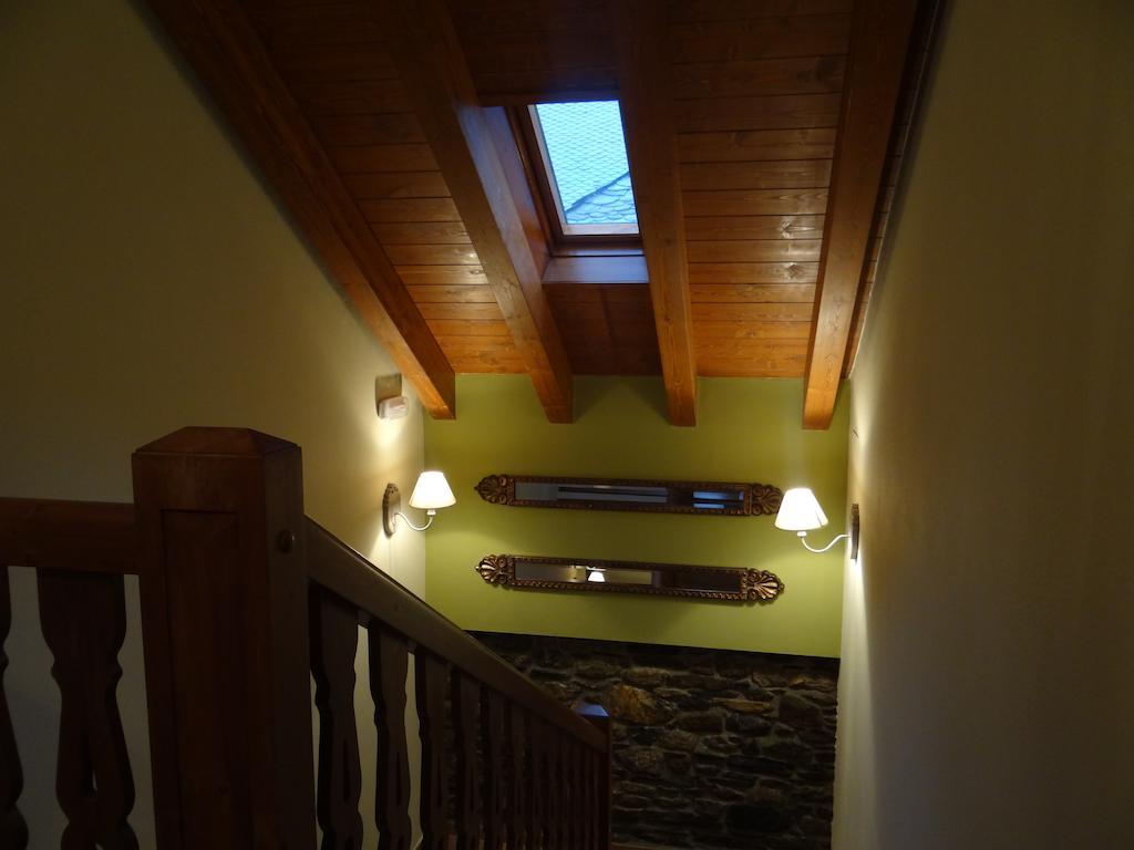 Alba D'Esteve. Casa Rural Espot Room photo