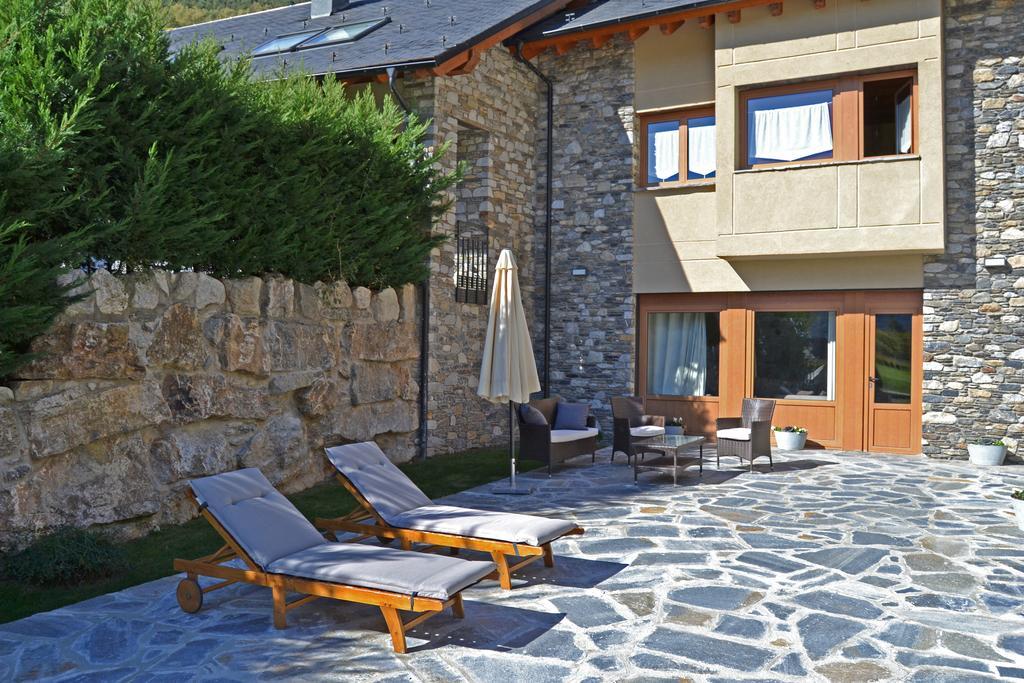 Alba D'Esteve. Casa Rural Espot Exterior photo